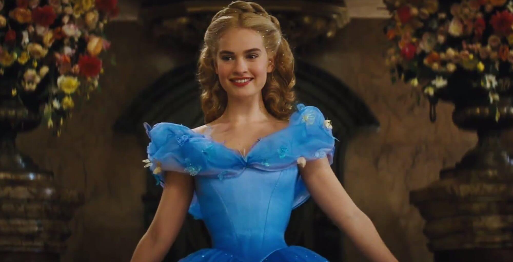 REVIEW: Cinderella (2015)