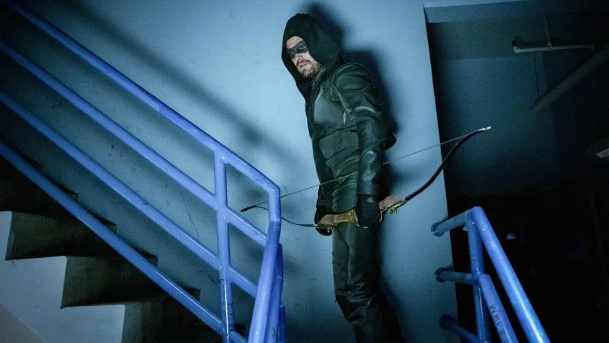 REVIEW: Arrow – Season 8, Episode 1 “Starling City”