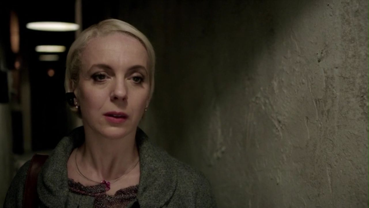 Sherlock Actress Amanda Abbington Mocks Pretentious Celebrities