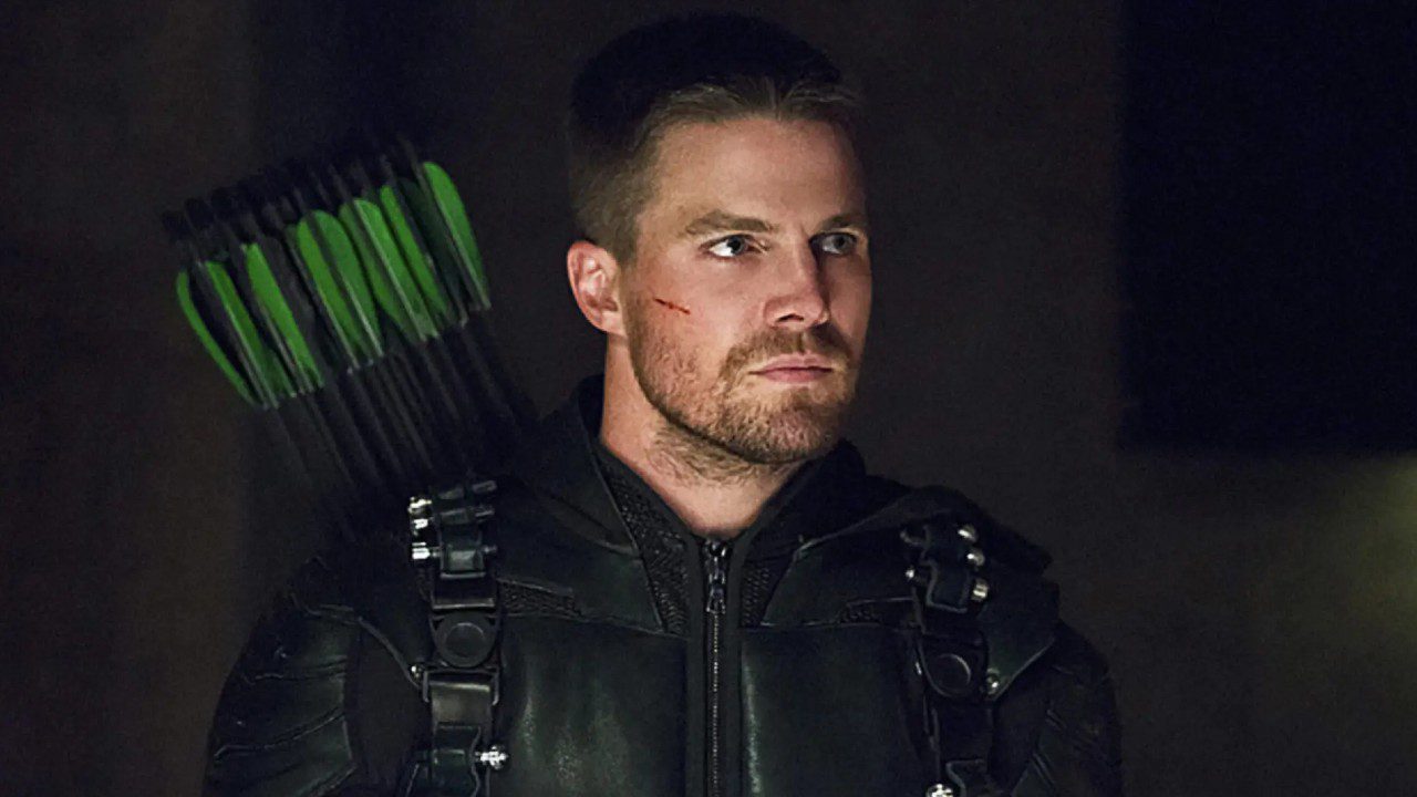 Stephen Amell Will Return in The Flash