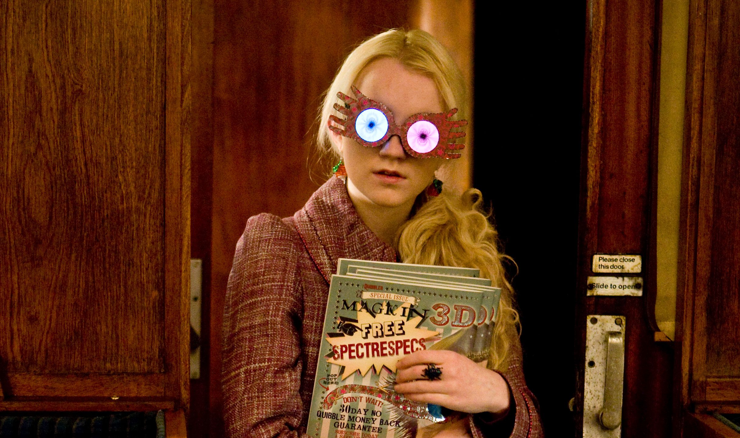 Luna Lovegood actress Evanna Lynch Defends J.K. Rowling, New Wizarding World Book